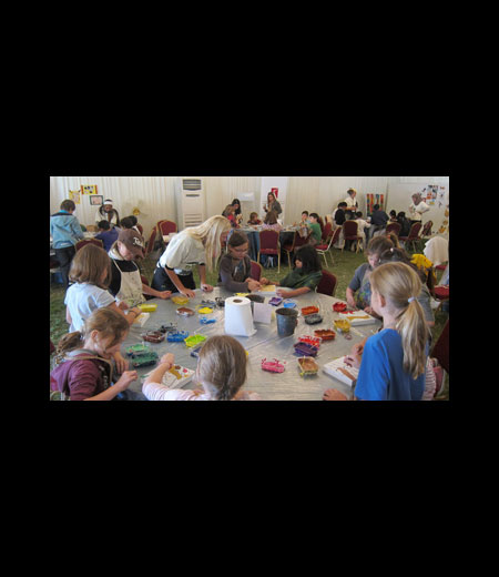 2012 ADMAF Art Tent Mural Workshop - Al Ain Zoo